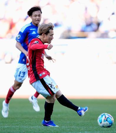 　横浜Ｍ-浦和　後半、チーム２点目のゴールを決める浦和・早川＝日産スタジアム