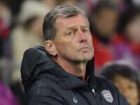 神戸のミヒャエル・スキッベ監督