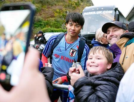 三笘「個人で勝てるか」スコットランド、イングランドとの対決に気合　昨年９月以来の代表戦　強豪連破で本大会へ弾みつける