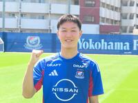 クラブ史上最年少となる１６歳０日でプロ契約を締結した横浜ＭのＭＦ三井寺眞