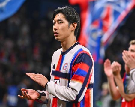 　パリ・サンジェルマンに敗れたバイエルン・ミュンヘンの伊藤洋。ベンチ入りしたが出場機会はなかった＝パリ（共同）