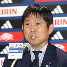 　異例の短期続投が決まった森保監督