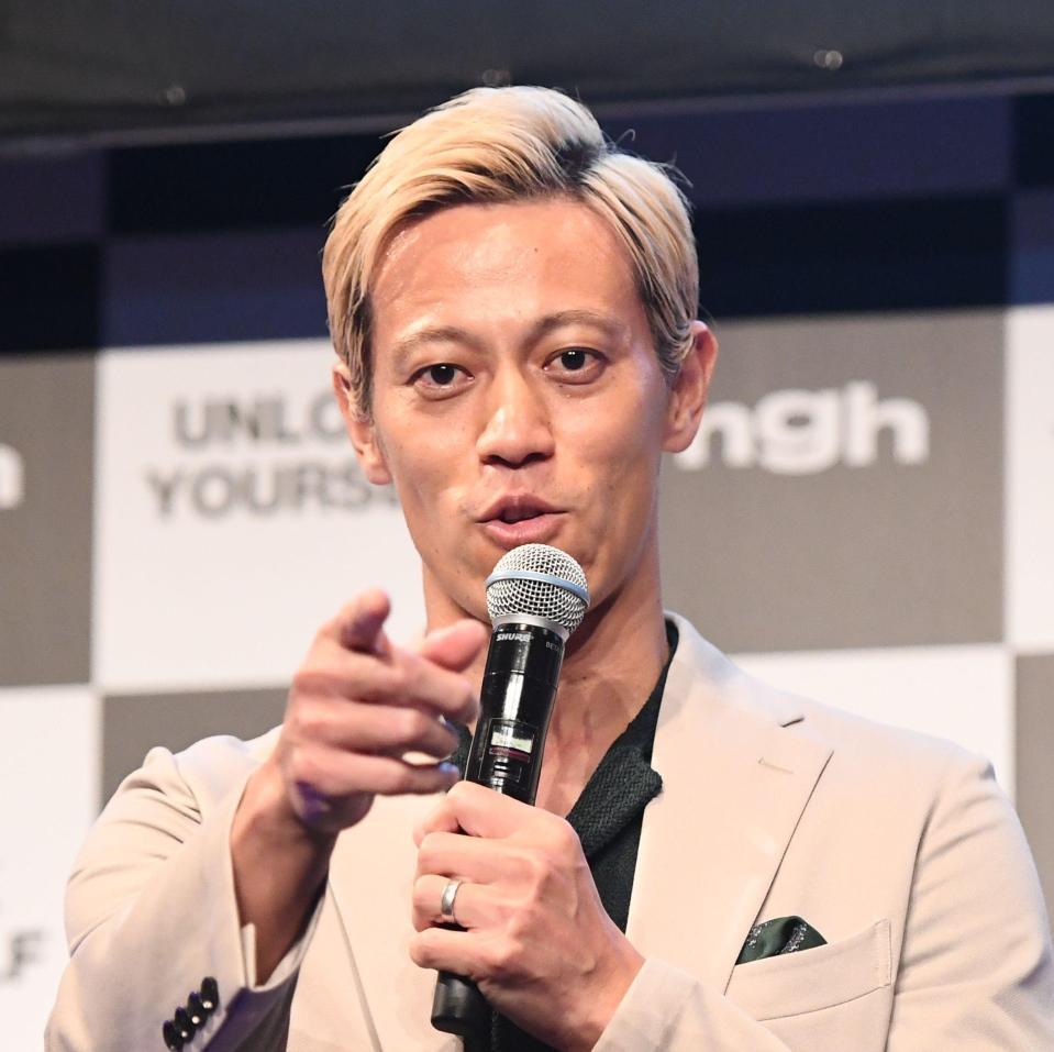 ｍｇｈについて熱く語る本田圭佑氏（撮影・園田高夫）