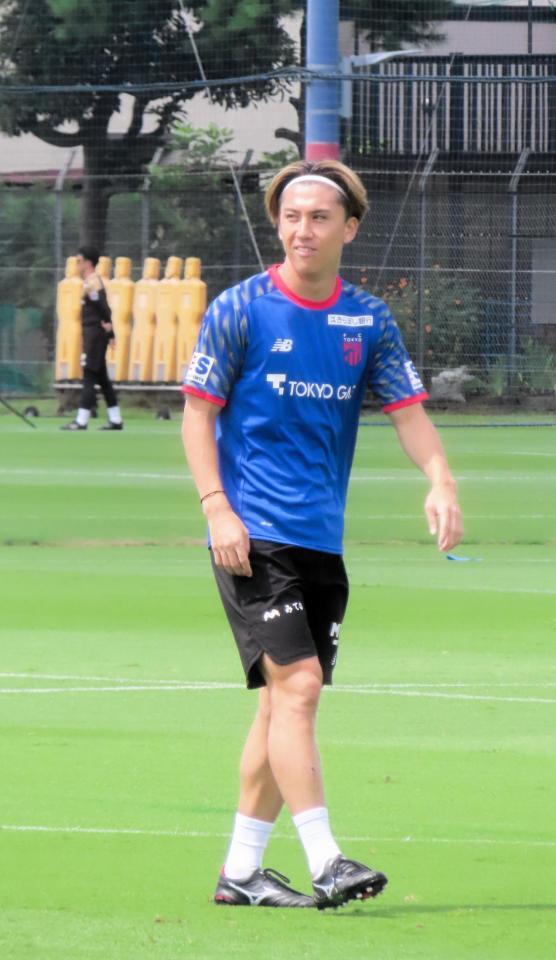 ポルトガルのＦＣペナフィエルからＦＣ東京に電撃復帰したＭＦ安斎颯馬