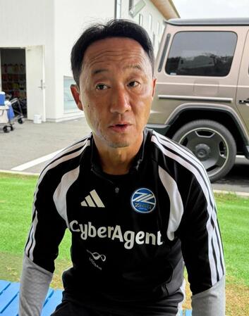 横浜Ｍ戦（12日、日産）に向けた取材に応じる町田・黒田剛監督