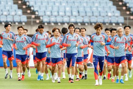 ウルグアイ戦に向け最終調整する日本代表