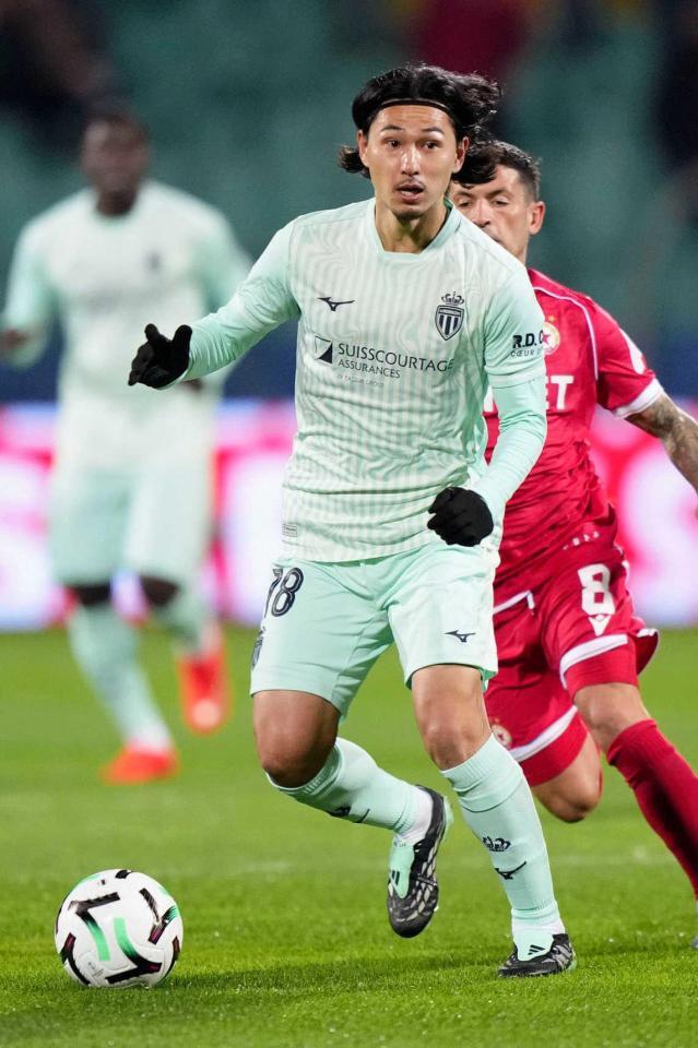 　ＣＳＫＡソフィア戦でプレーするモナコの南野（共同）