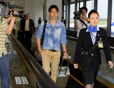 　Ｗ杯最終予選へ向け帰国した香川（撮影・金田祐二）