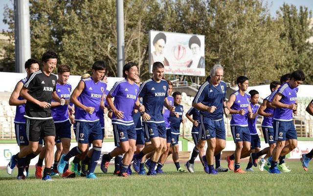 ハリル日本、アフガン戦へテヘラン入り