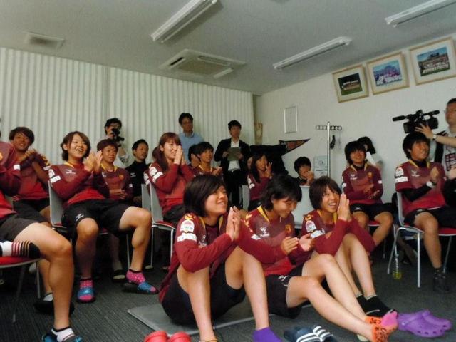 ｉｎａｃイレブンも神戸から声援 なでしこｊａｐａｎ サッカー デイリースポーツ Online