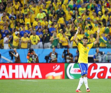 これが 王国の至宝 ネイマール 鮮やか同点ゴール ブラジルｗ杯ネイマール デイリースポーツオンライン