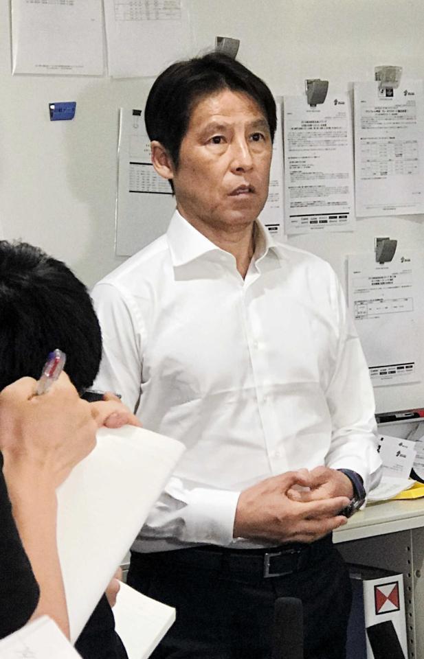 西野監督２３人発表当日に 最終テストマッチ 案 本田ら予備登録メンバー入り サッカーｗ杯ニュース サッカーｗ杯 デイリースポーツ Online