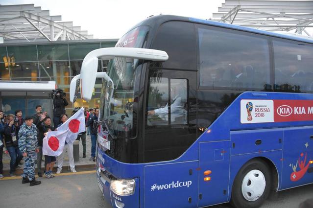 サッカー日本代表がベースキャンプ地カザン入り　西野監督「非常にワクワク」