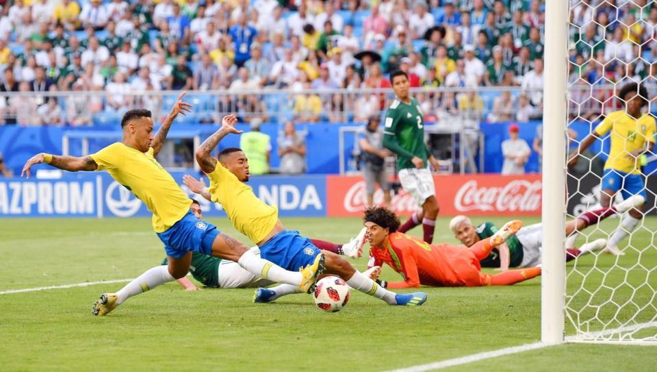 ブラジル ネイマール弾で先制 低いクロスに飛び込む サッカーｗ杯ニュース サッカーｗ杯 デイリースポーツ Online