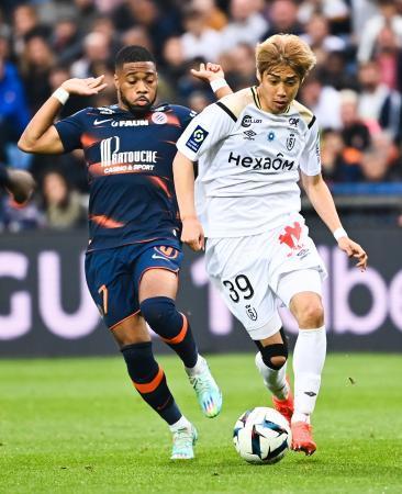 伊東フル出場、南野出番なしフランス１部リーグ