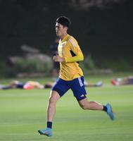 ランニングする冨安健洋（撮影・金田祐二）