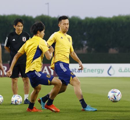日本、Ｗ杯初の８強なるか未明にクロアチア戦