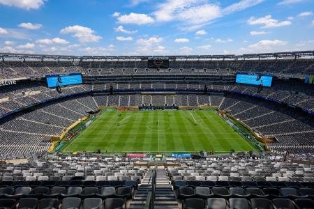 　サッカーのＷ杯北中米３カ国大会の決勝会場となるスタジアム＝米ニュージャージー州イーストラサフォード（ゲッティ＝共同）