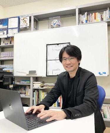 　現在は岡山理大経営学部で准教授を務める久永氏