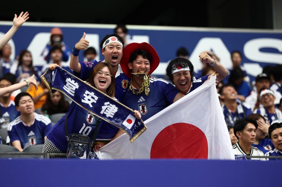 初戦のオランダ戦前に盛り上がる日本サポーター