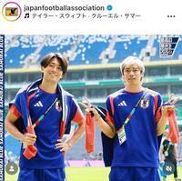 中村（左）と伊東。日本サッカー協会のインスタグラム＠ｊａｐａｎｆｏｏｔｂａｌｌａｓｓｏｃｉａｔｉｏｎより 