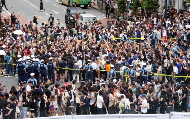 W杯 渋谷が大騒乱「死ぬかと思った」