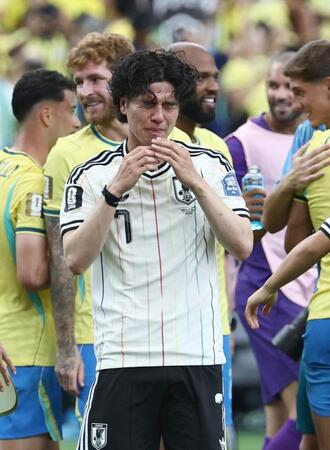 ブラジルに敗れ、悲痛な表情の田中