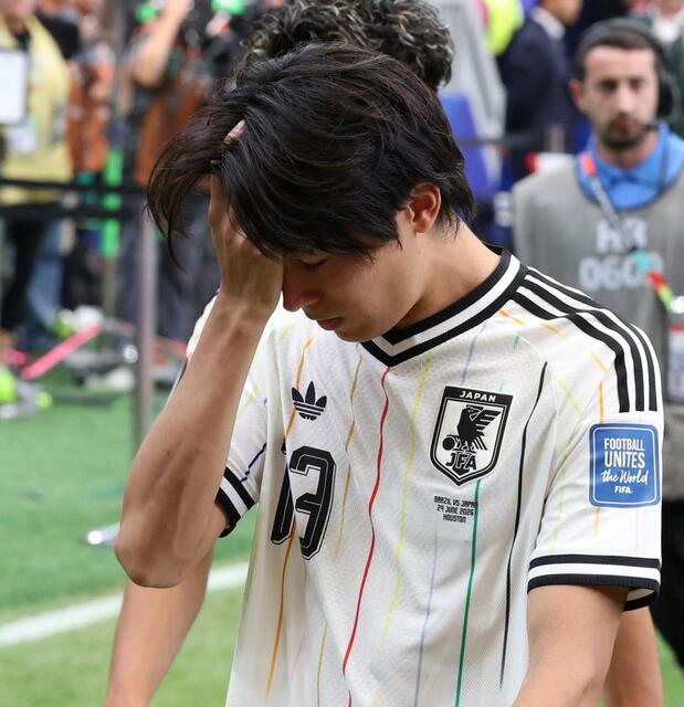 涙の中村敬斗「もっとできた」オランダ戦同点弾など初W杯で躍動も
