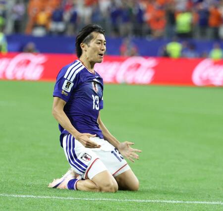 後半、同点ゴールを決めた日本代表・中村敬斗＝ダラススタジアム（撮影・中田匡峻）