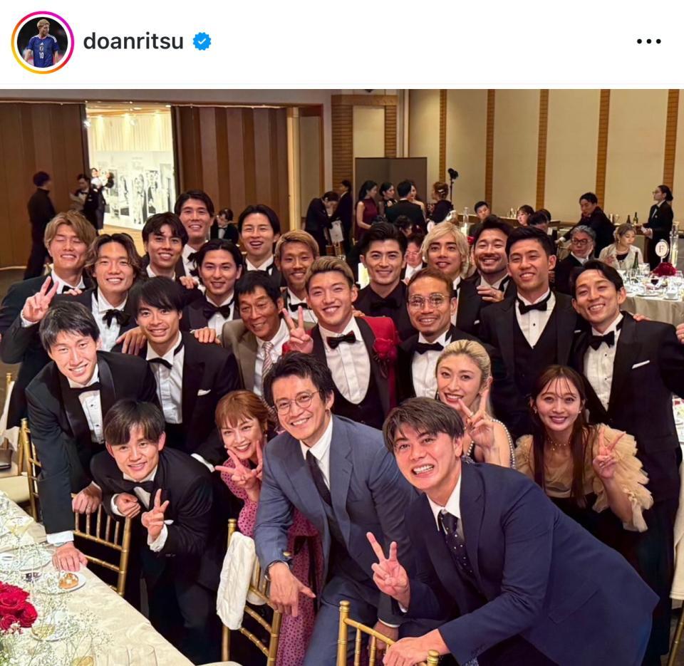 堂安律のインスタグラム＠ｄｏａｎｒｉｔｓｕより（２５年６月１９日付）
