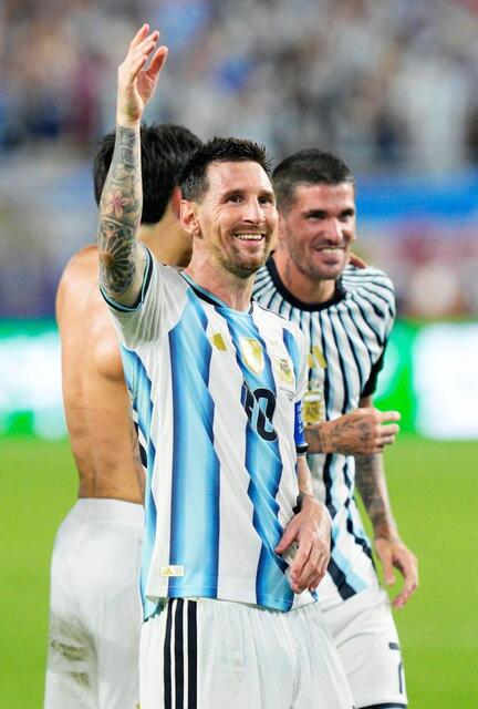 前回王者アルゼンチンが辛勝 メッシW杯8戦連続ゴールで通算20得点