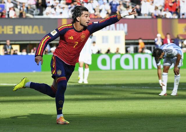 W杯決勝ゴールでMVPのトーレス「僕たちが勝つことになっていた
