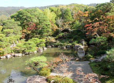 　ニトリＨＤが一般公開している「對龍山荘庭園」＝１３日、京都市