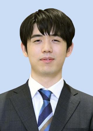 　藤井聡太七冠