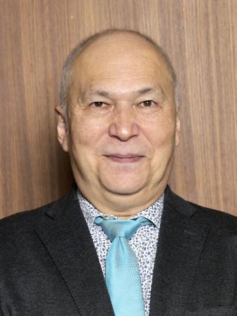 　モーリー・ロバートソンさん