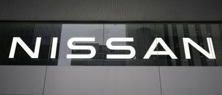 　日産自動車のロゴ＝横浜市