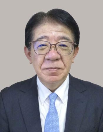 　金子恭之国交相