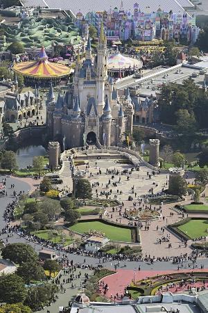 　東京ディズニーランド（空撮）＝２０２６年３月２１日、千葉県浦安市