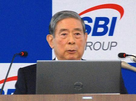 　記者会見するＳＢＩホールディングスの北尾吉孝会長兼社長＝１日午後、東京都港区