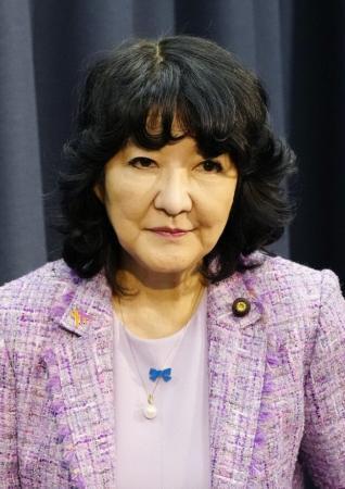 　片山さつき財務相