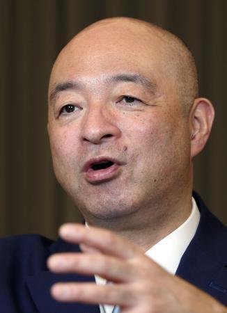 　インタビューに答える三菱ＵＦＪモルガン・スタンレー証券の関浩之社長