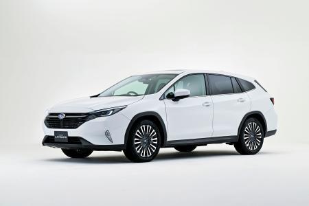 　スバルが発売したＳＵＶ「レヴォーグレイバック」のハイブリッド車