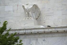 米ＦＲＢの建物＝６月８日、ワシントン（ゲッティ＝共同）