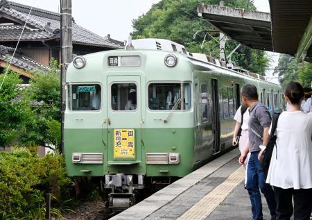 　２０２９年４月に新可児-御嵩間の廃止が正式決定した名鉄広見線＝３日午前、岐阜県御嵩町の御嵩駅