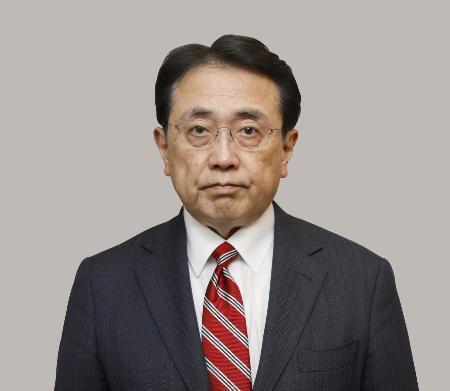 　赤沢亮正経産相