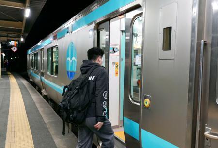 ＪＲ八戸線、一部運転再開　８日の地震影響、鮫-久慈間