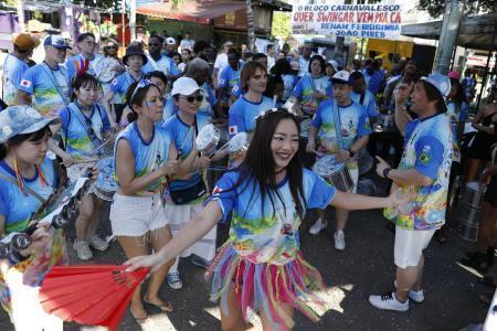 本場リオで日本チーム演奏　ブラジルのカーニバル
