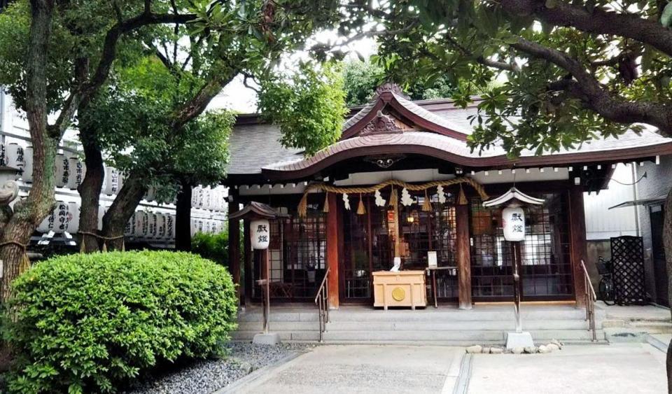 一見すると普通の神社だが、その正体は大阪有数のパワースポット