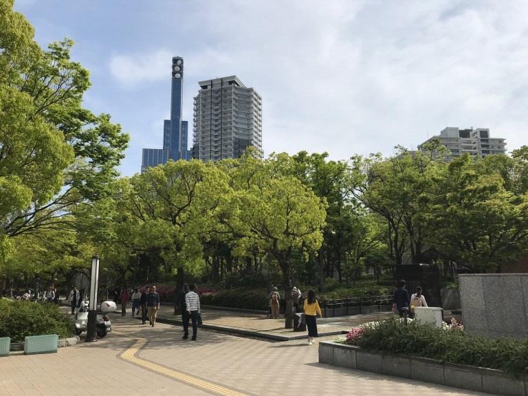 「デジタル・ケイブ」は三宮・東遊園地の近くに（本人提供）