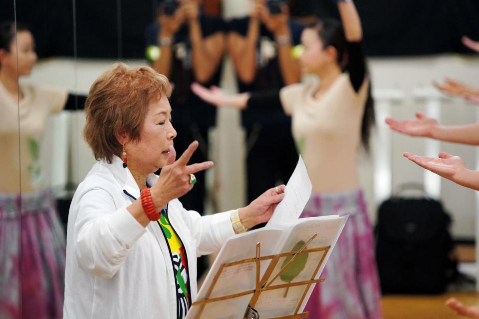 蒼井優にフラダンスを伝授し、山ちゃんとも接点のあった87歳のフラダンス講師・早川和子さん